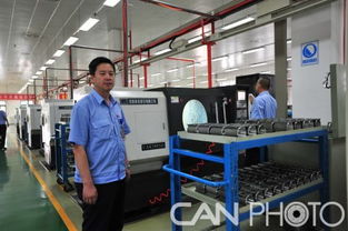 記電源電機(jī)電器廠廠長(zhǎng)、黨總支副書(shū)記葉波濤